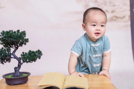 如东宝宝爱吐奶是什么原因